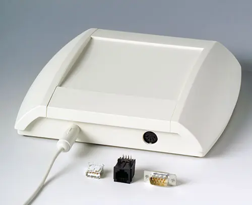 geschützter Einbau von Steckern