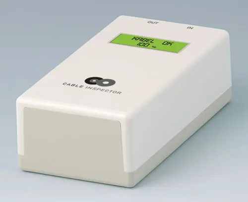 FLACHGEHÄUSE N mit mechanischer Bearbeitung und Bedruckung