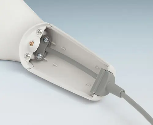 Kabeltüllen und Zugentlastungs-Set als Zubehör