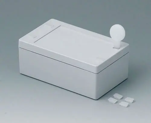 Entraster und Abdeckungen für die Öffnungen im Lieferumfang enthalten