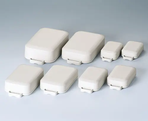 Boitier EASYTEC en quatre tailles et deux hauteurs