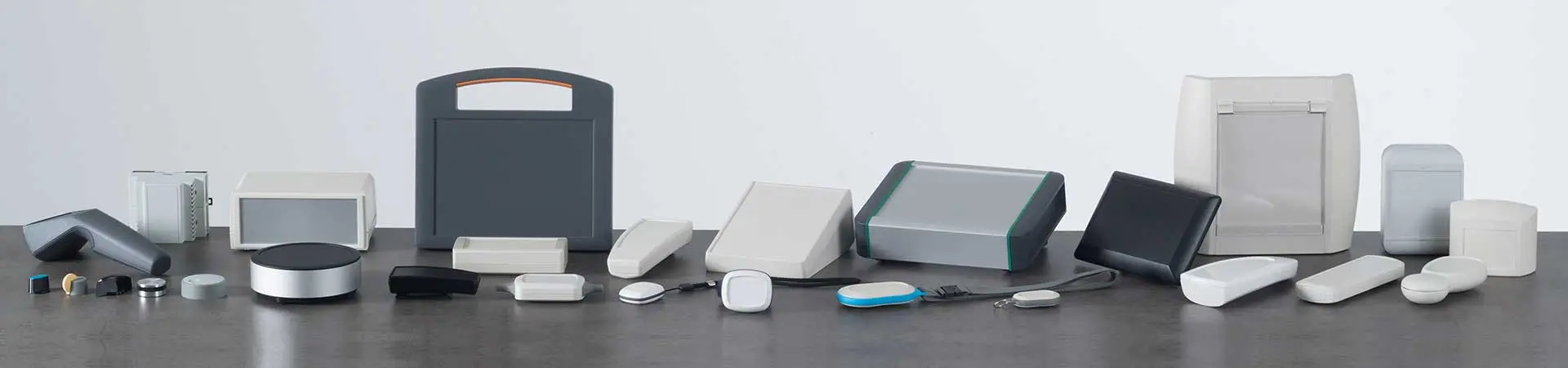 Boitiers pour l’électronique et Boutons de réglage potentiomètres