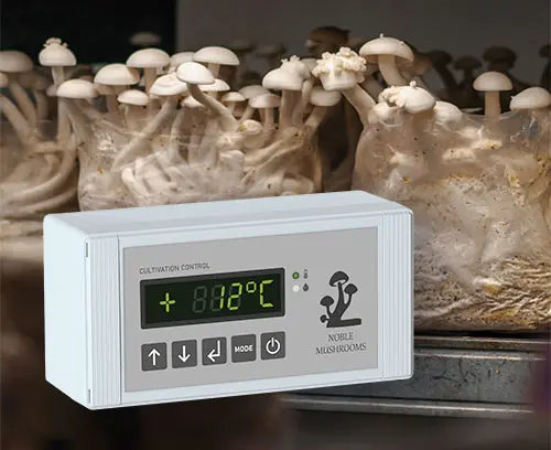 Zone de commande en creux pour la protection du clavier à membrane