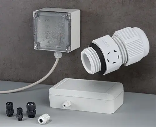 Passacavi a vite con compensazione della pressione