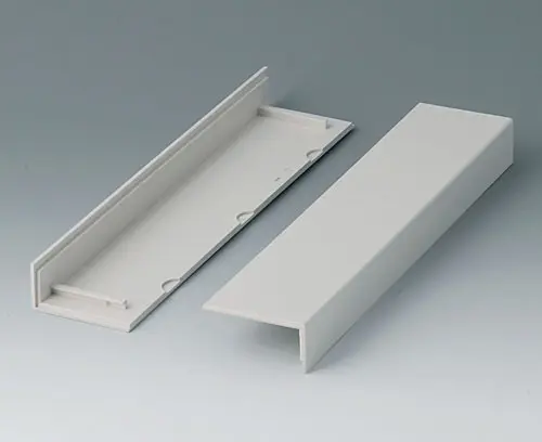 B2020007 Side trims 220, without ventilation